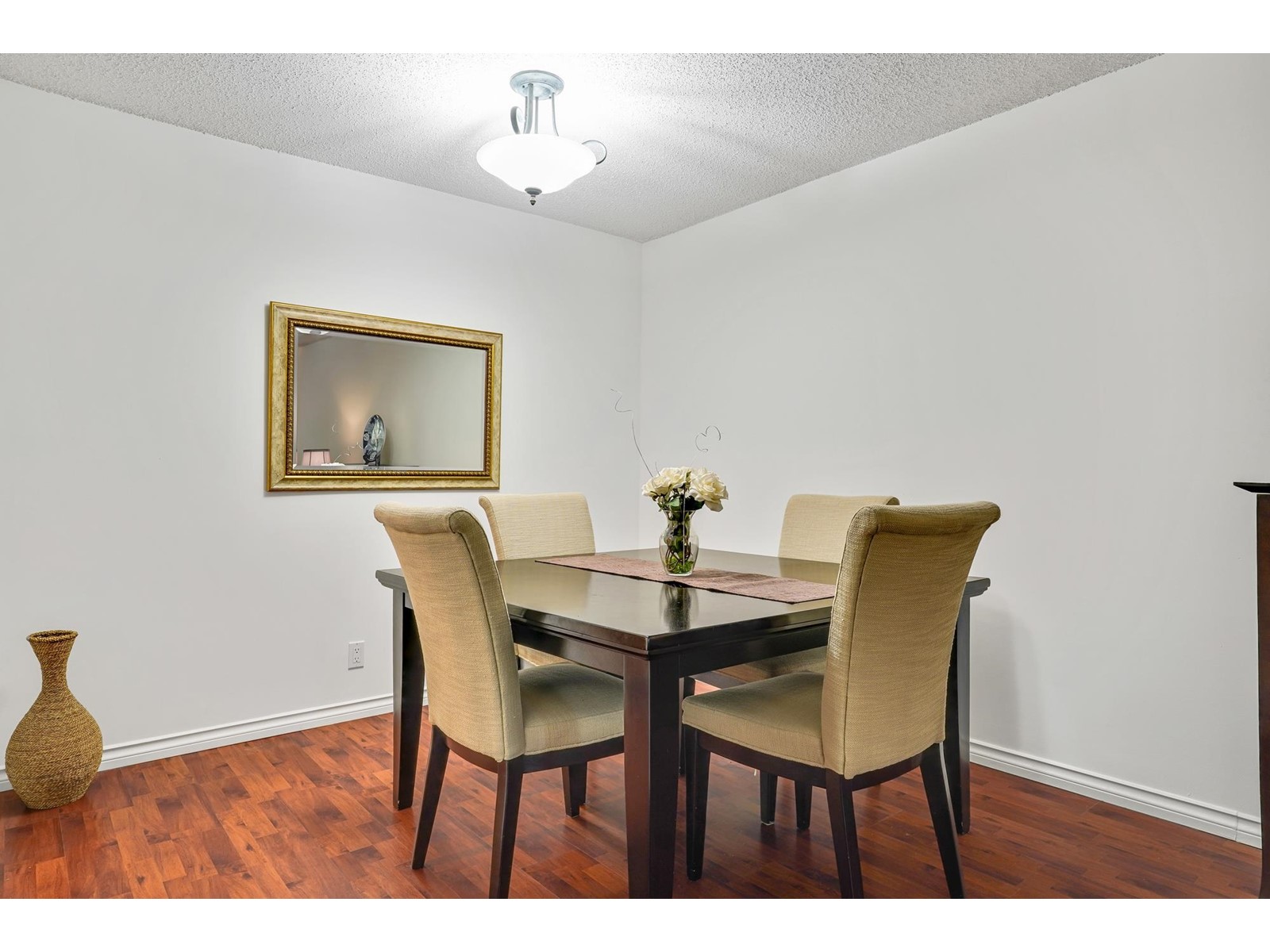 Property at 203 1740 SOUTHMERE CRESCENT image 5