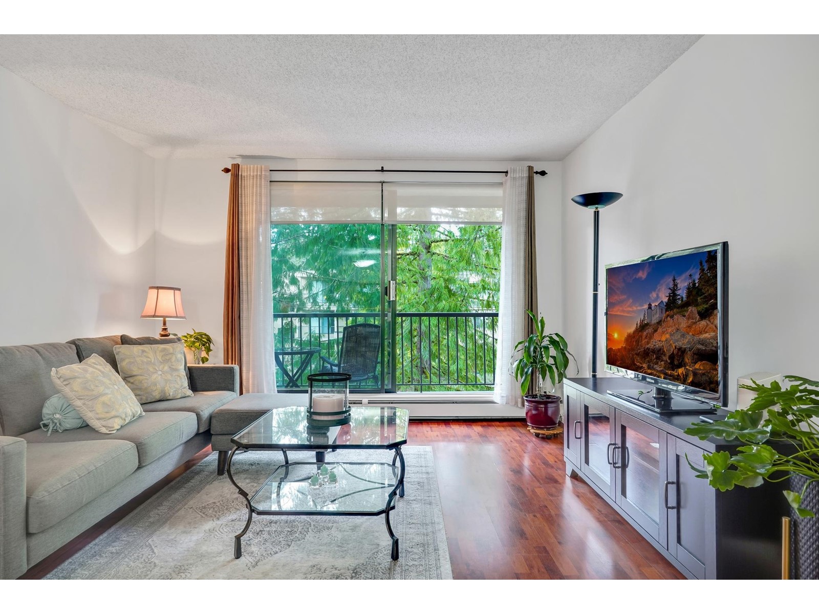 Property at 203 1740 SOUTHMERE CRESCENT image 1