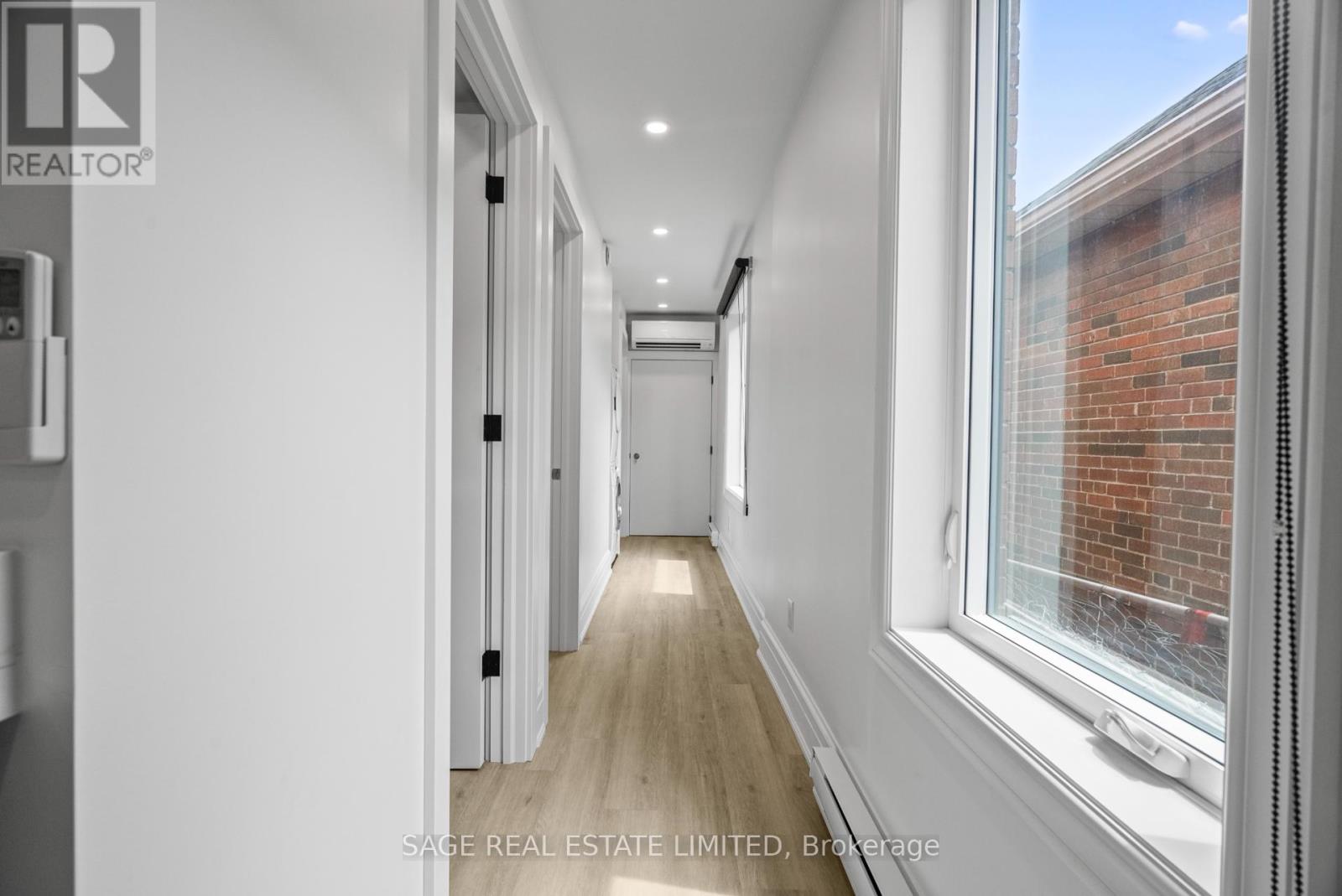 25 Chamberlain Avenue, Toronto, Ontario  M6E 4J7 - Photo 20 - W12060106