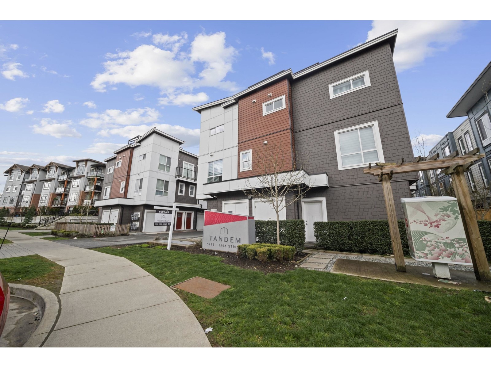 Property at 2 5475 199A STREET image 2