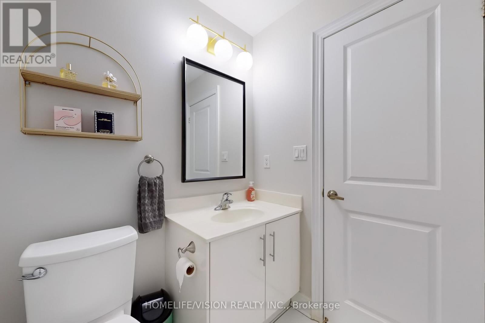 89 Ruby Lang Lane, Toronto, Ontario  M8Z 0B8 - Photo 21 - W12047492