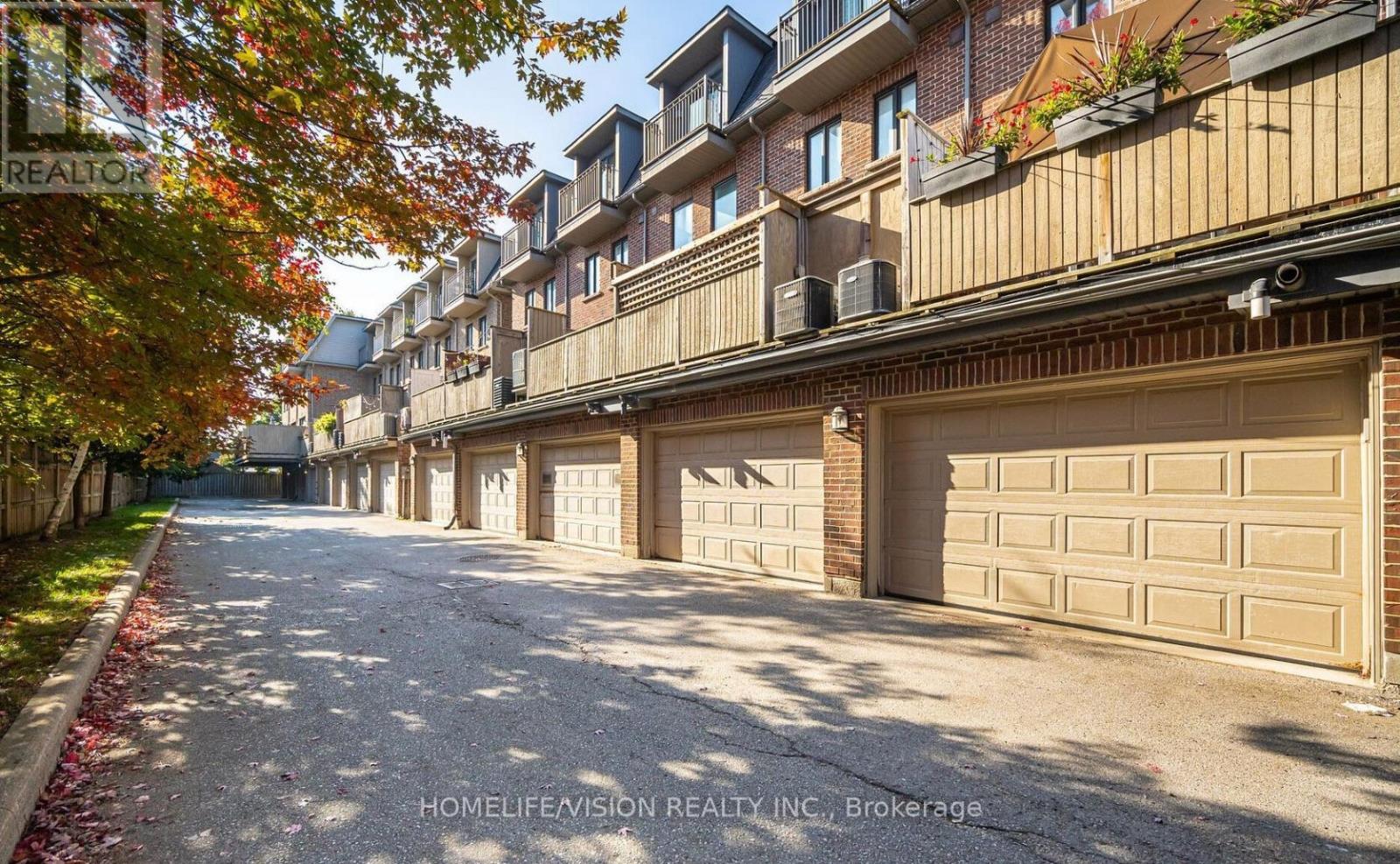 89 Ruby Lang Lane, Toronto, Ontario  M8Z 0B8 - Photo 42 - W12047492