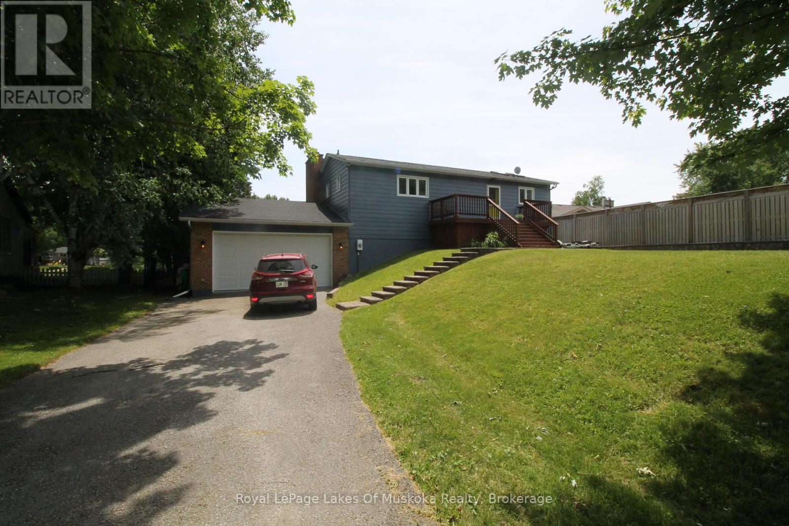 Property at 1815 PENINSULA POINT ROAD image 5