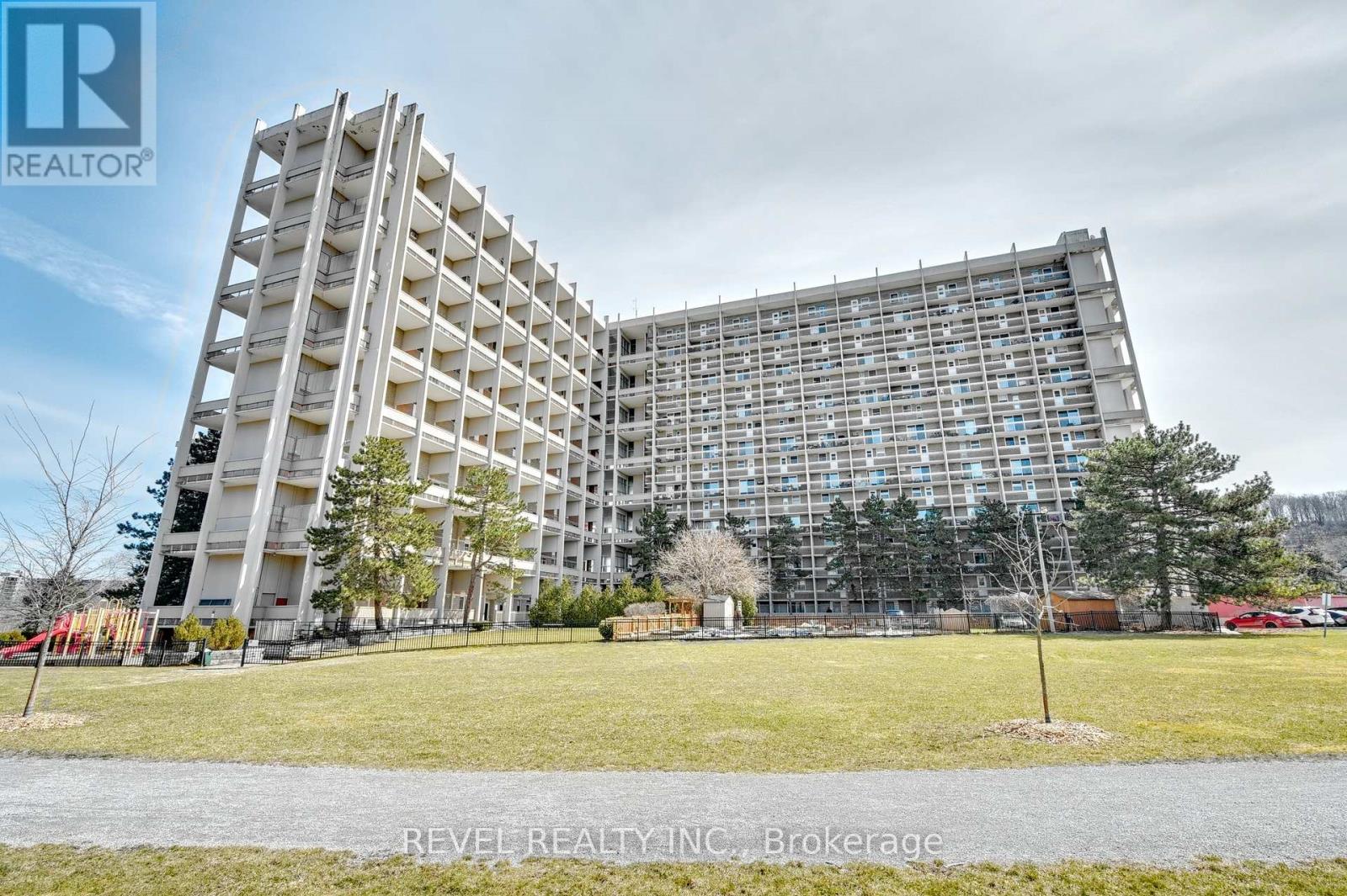 Property at 715 - 350 QUIGLEY ROAD image 1