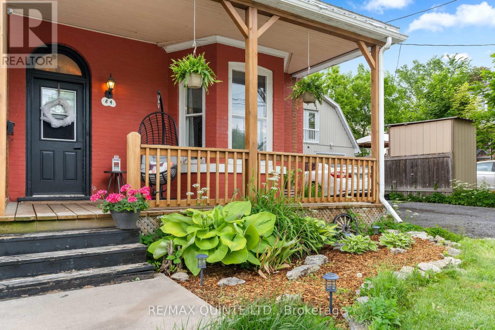 Property at 84 ROBINSON STREET image 2