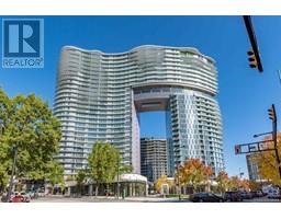 612 89 NELSON STREET, Vancouver, British Columbia