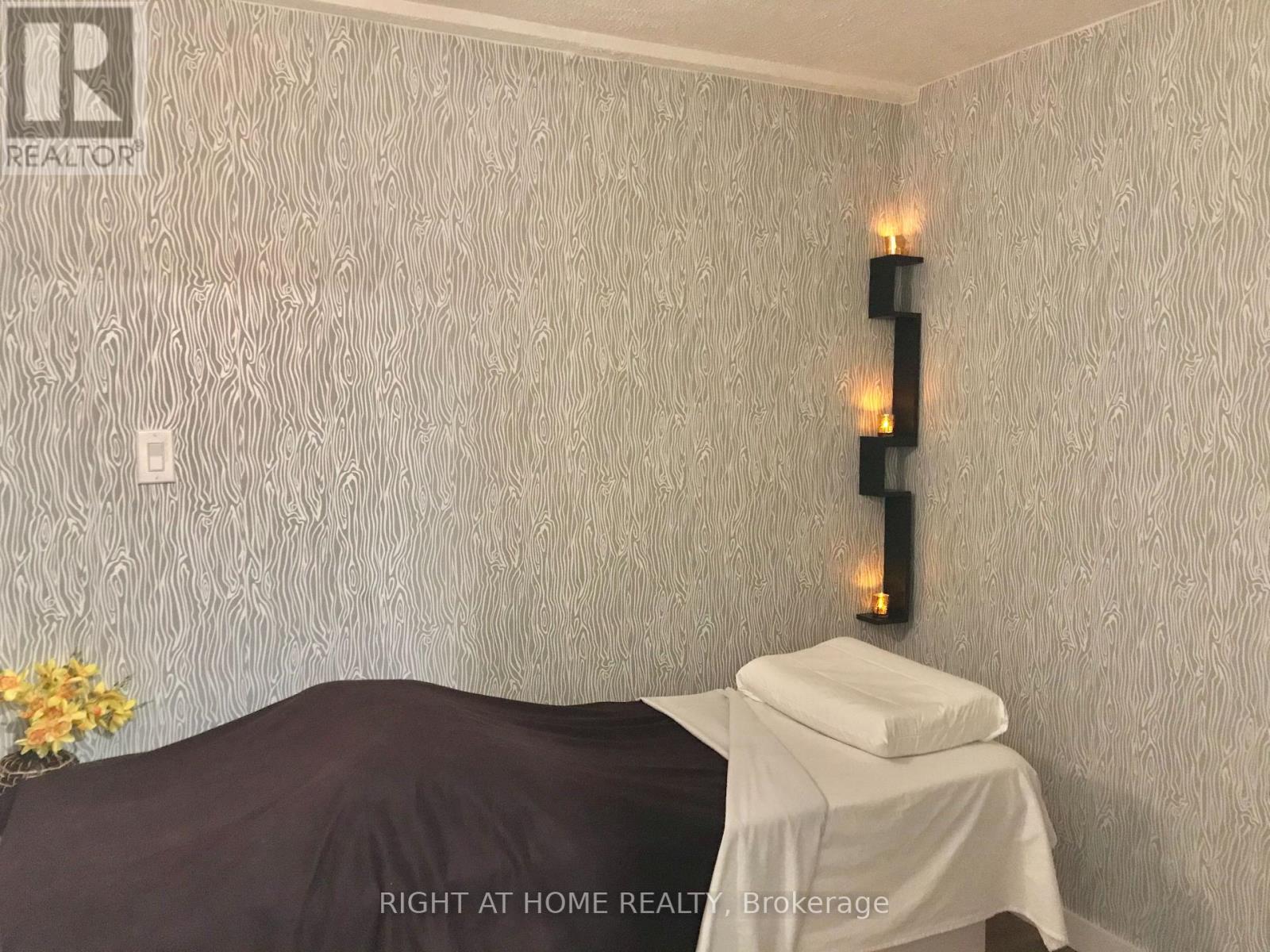 3rd Floor - 106 Cumberland Street, Toronto, Ontario  M5R 1A6 - Photo 13 - C12060215