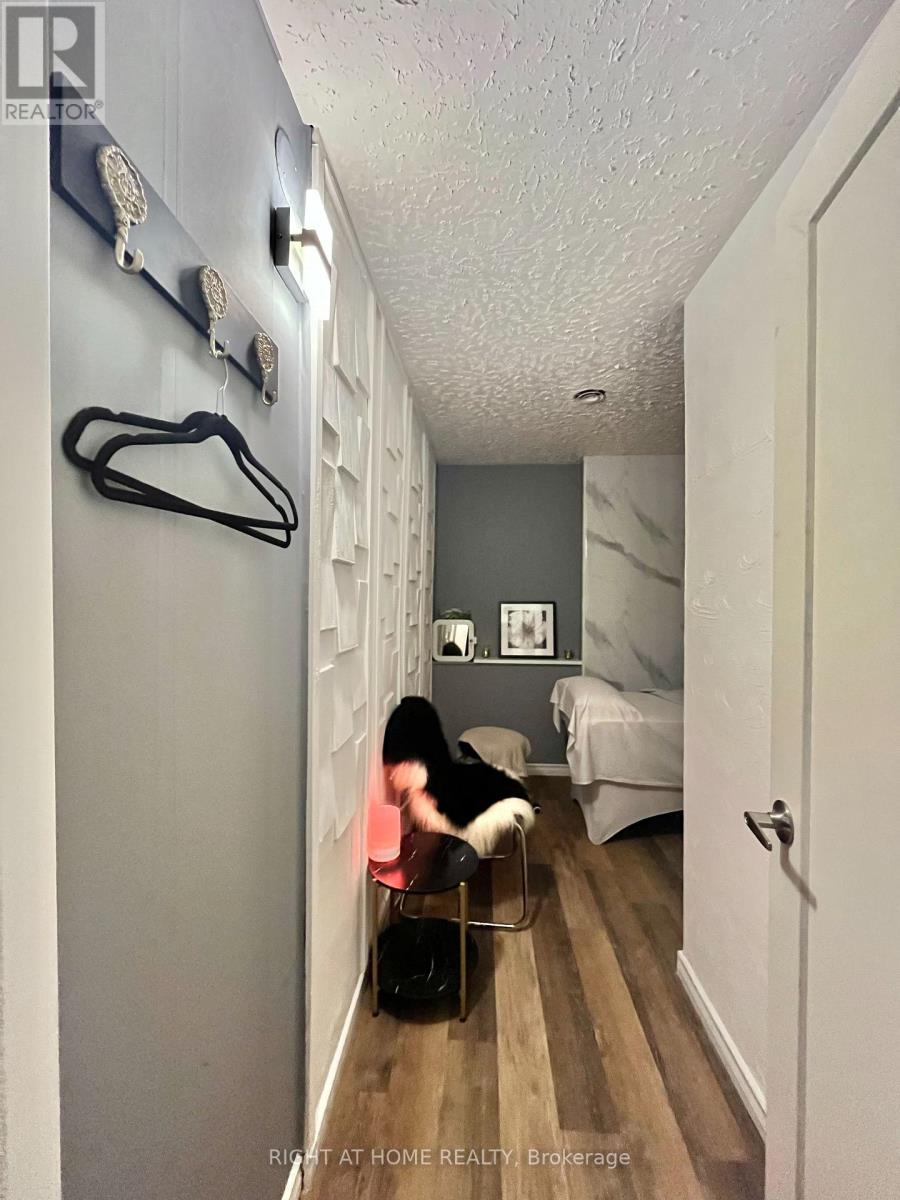 3rd Floor - 106 Cumberland Street, Toronto, Ontario  M5R 1A6 - Photo 23 - C12060215
