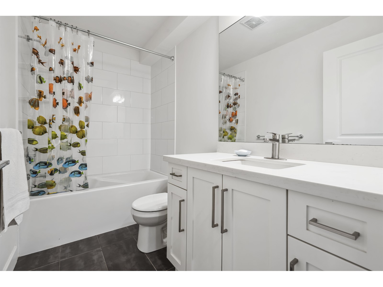 16411 26b Avenue, Surrey, British Columbia  V3Z 0E2 - Photo 27 - R2985419