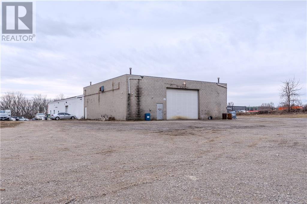663 Colborne Street W, Brantford, Ontario  N3T 5L5 - Photo 24 - 40701432