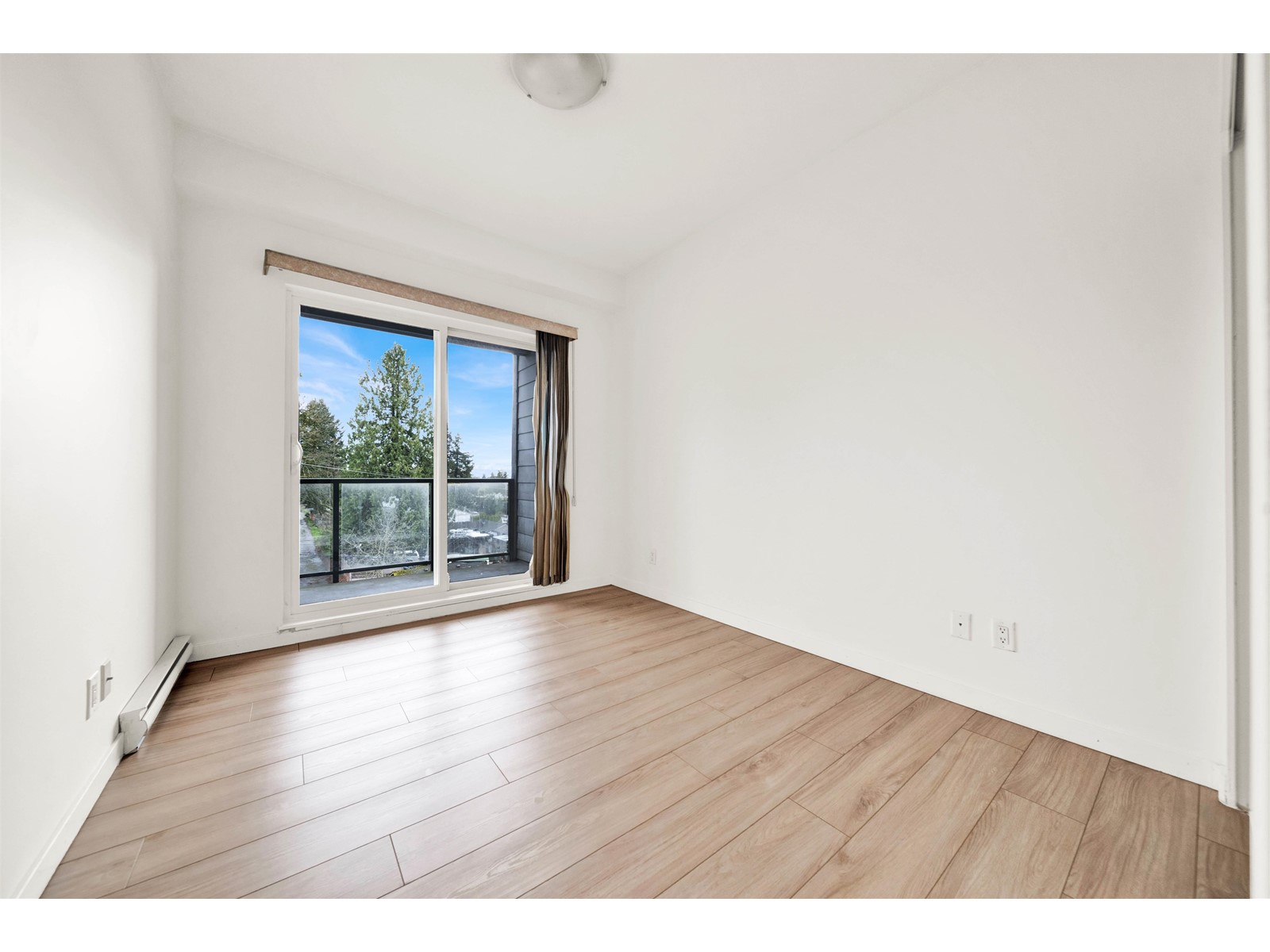 437 13733 107a Avenue, Surrey, British Columbia  V3T 0B7 - Photo 14 - R2985672