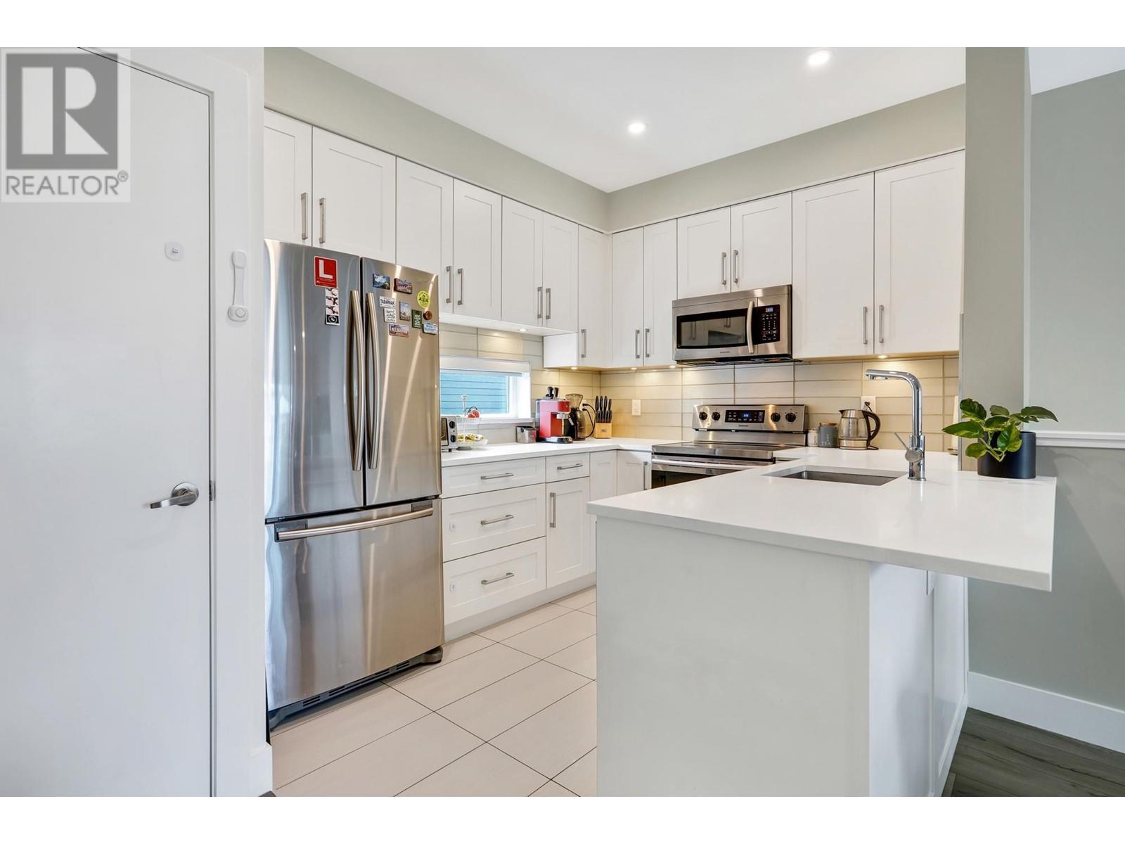 Property at 510 218 CARNARVON STREET image 2