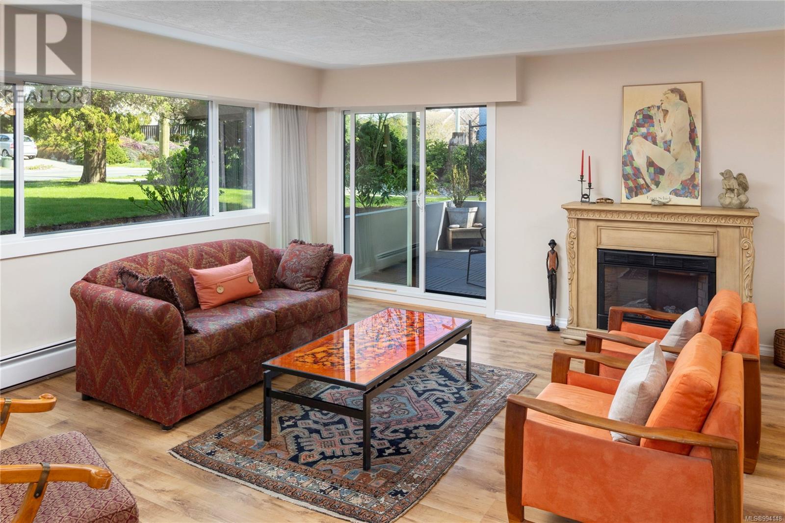 Property at 102 1025 Fairfield Rd image 3