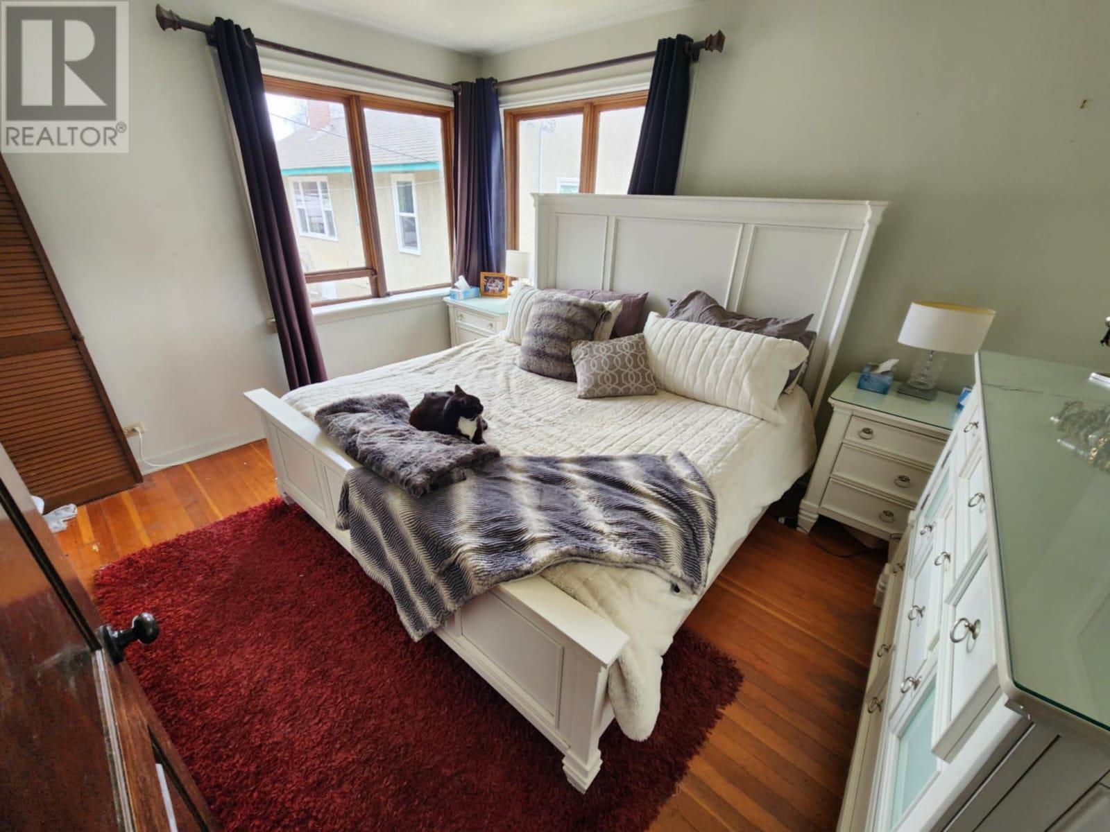3300 Dahlia Crescent, Trail, British Columbia  V1R 2X9 - Photo 8 - 10340749