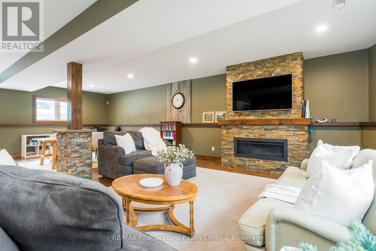 7123 36/37 Nottawasaga Side Road, Clearview, Ontario  L9Y 3Z1 - Photo 40 - S12060285