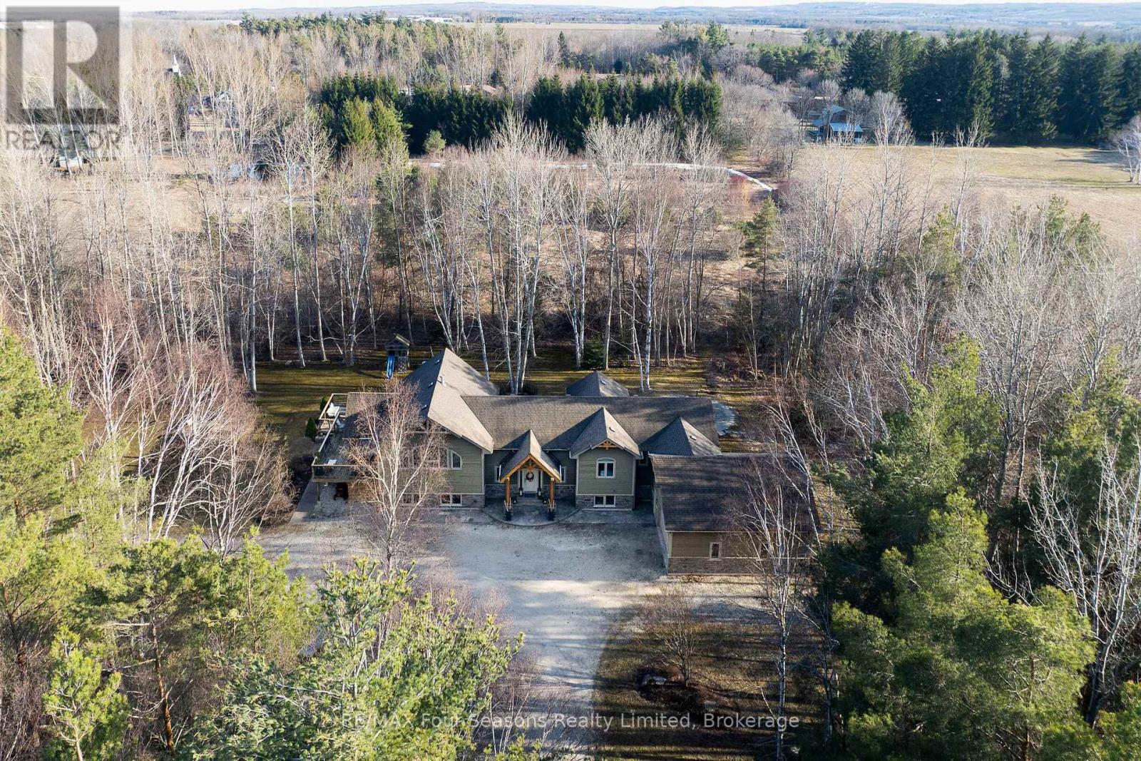 7123 36/37 Nottawasaga Side Road, Clearview, Ontario  L9Y 3Z1 - Photo 47 - S12060285