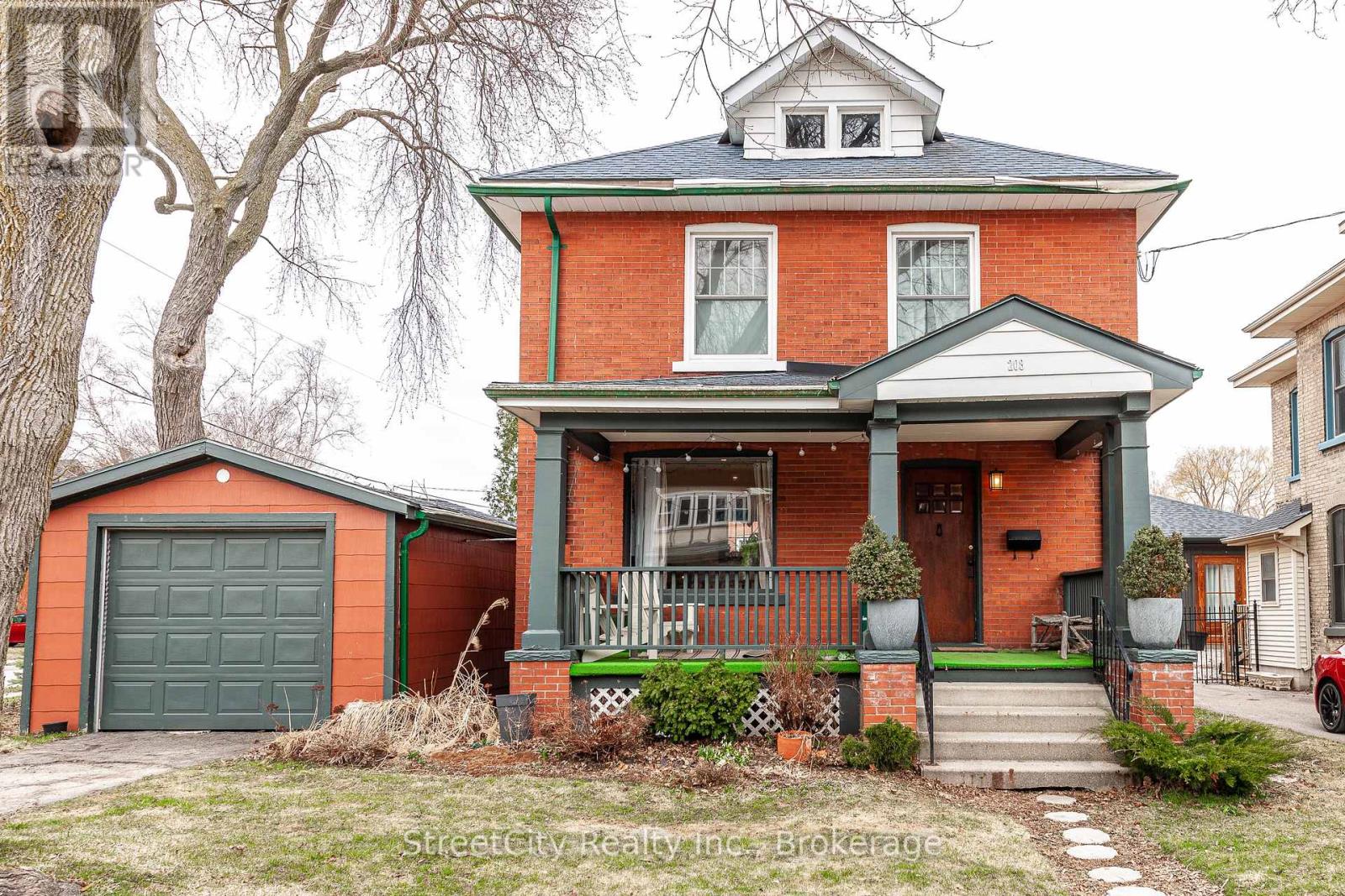 208 Birmingham Street, Stratford, Ontario  N5A 2T4 - Photo 22 - X12060316