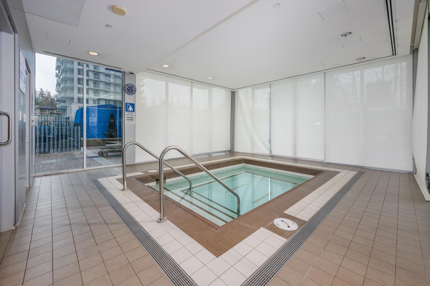 310 13696 100 Avenue, Surrey, British Columbia  V3T 0L5 - Photo 2 - R2985832