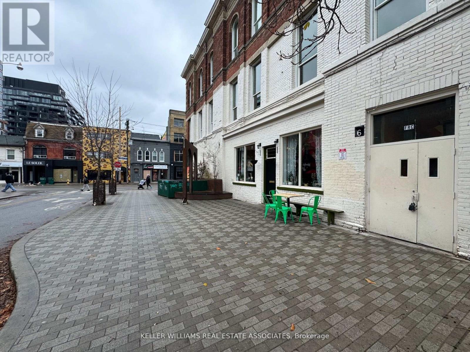 2nd - 486 Queen Street W, Toronto, Ontario  M5V 2B3 - Photo 2 - C12060306