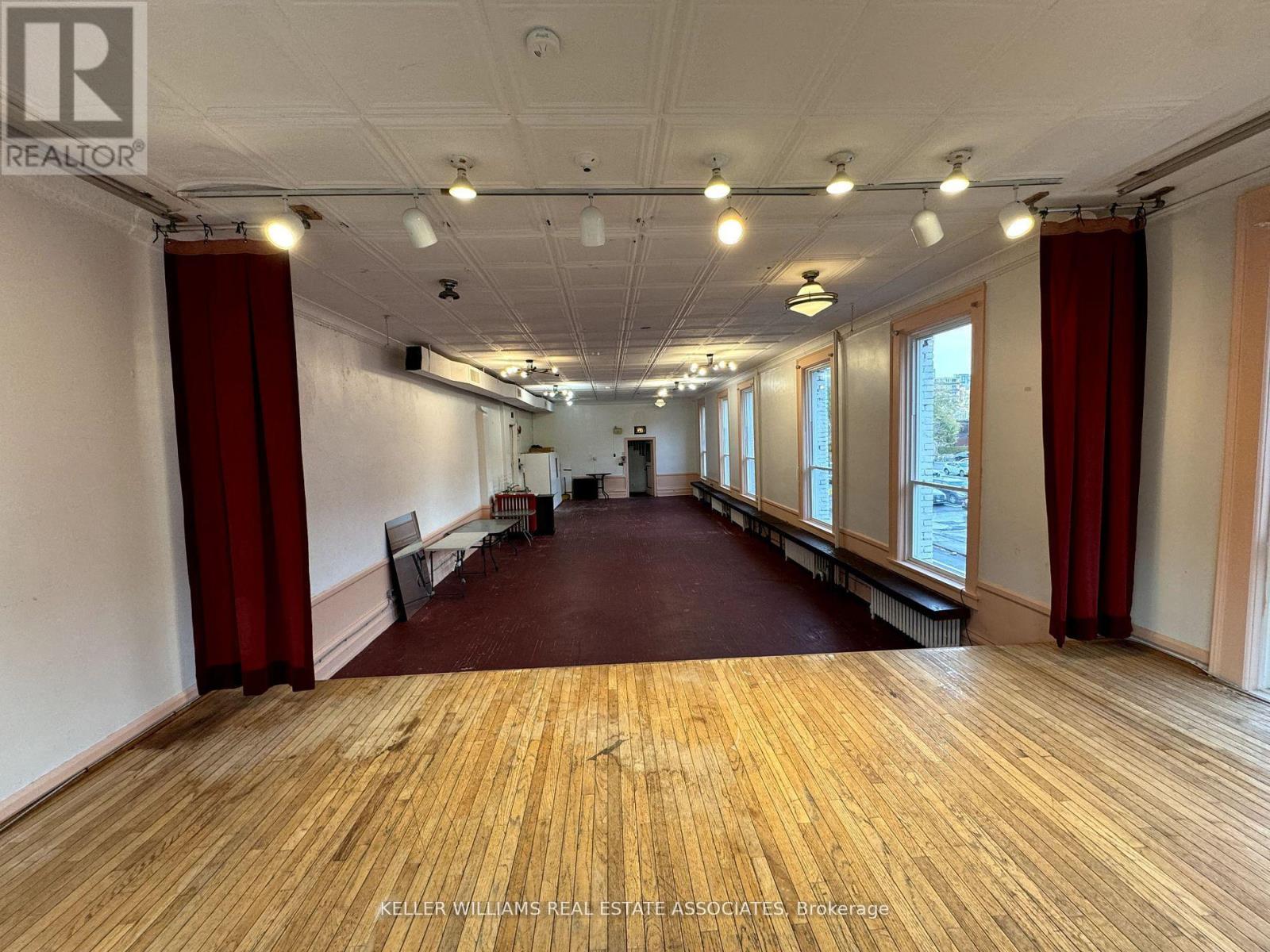 2nd - 486 Queen Street W, Toronto, Ontario  M5V 2B3 - Photo 6 - C12060306