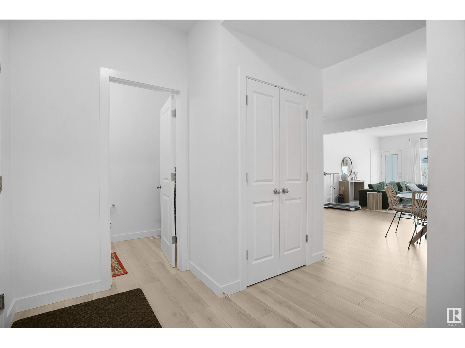 Property at 17732 73 ST NW NW image 4