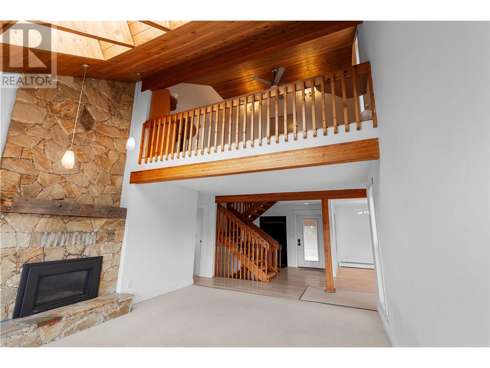 8022 Aspen Road, Vernon, British Columbia  V1B 3M9 - Photo 32 - 10339600