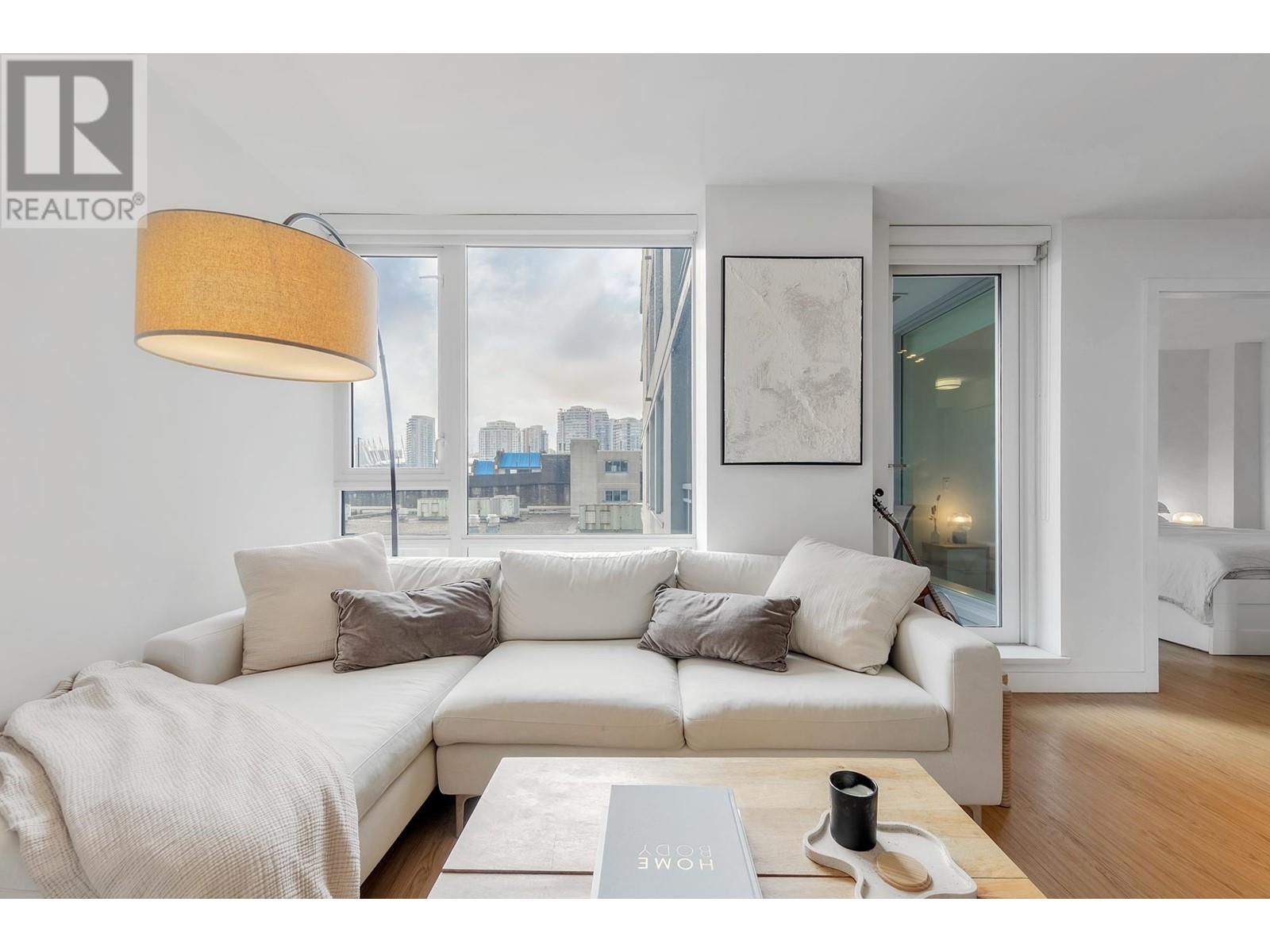 718 188 Keefer Street, Vancouver, British Columbia  V6A 0E3 - Photo 4 - R2982289