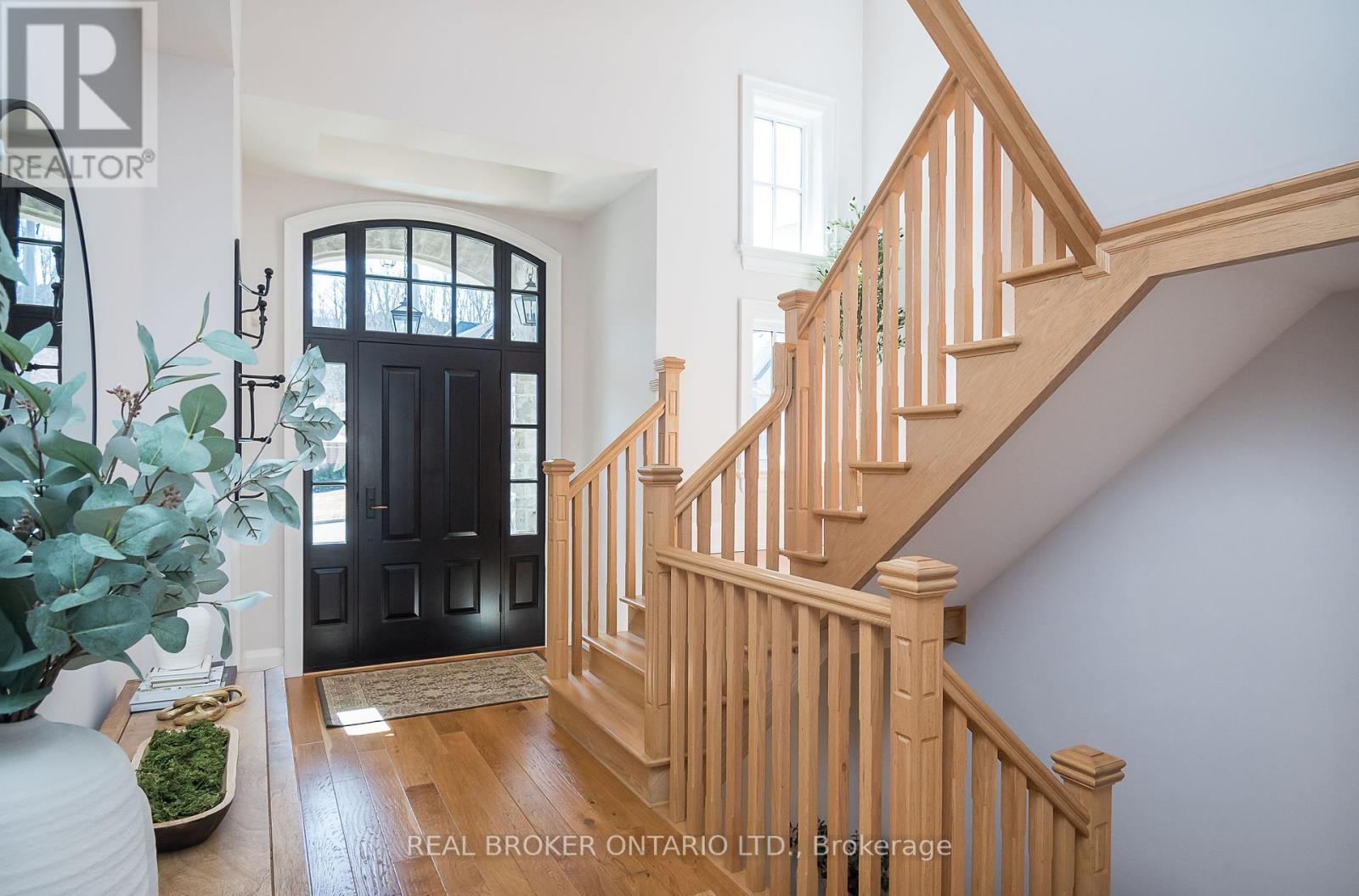 Property at 67 FOXTAIL COURT image 5