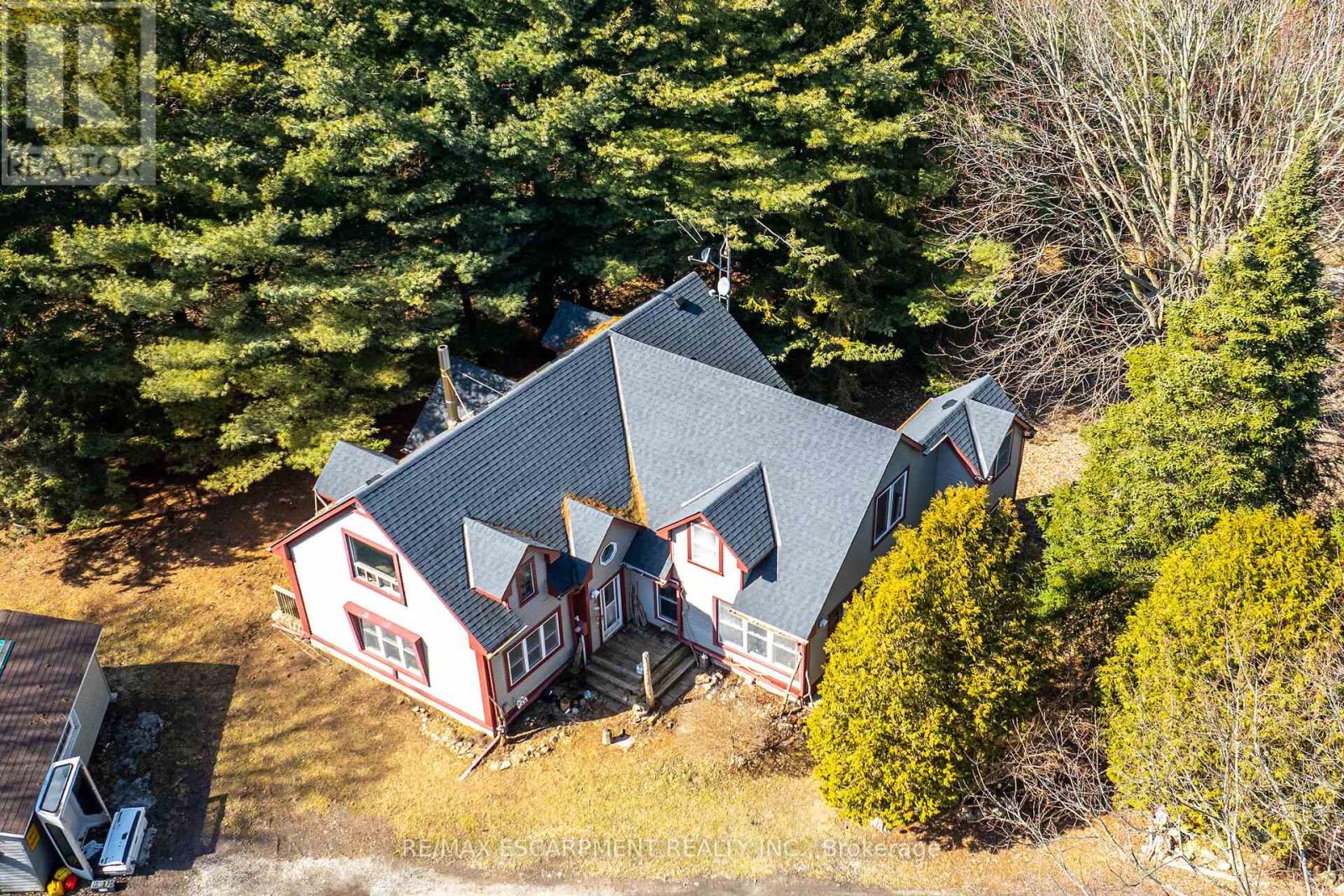 Property at 1172 NORTH SHORE DRIVE image 1