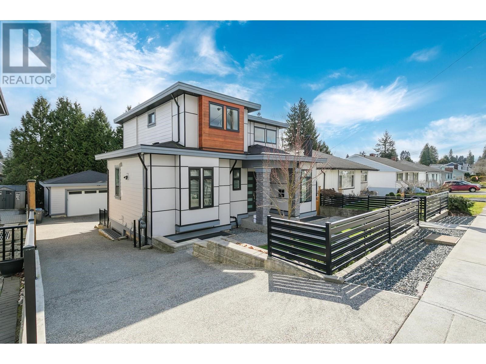 Property at 212 BLACKMAN STREET image 3