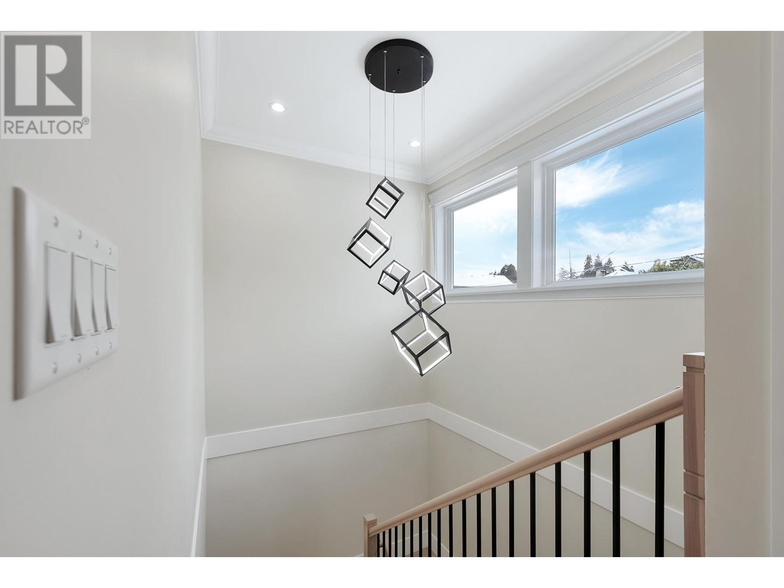 212 Blackman Street, New Westminster, British Columbia  V3L 2A7 - Photo 19 - R2981597