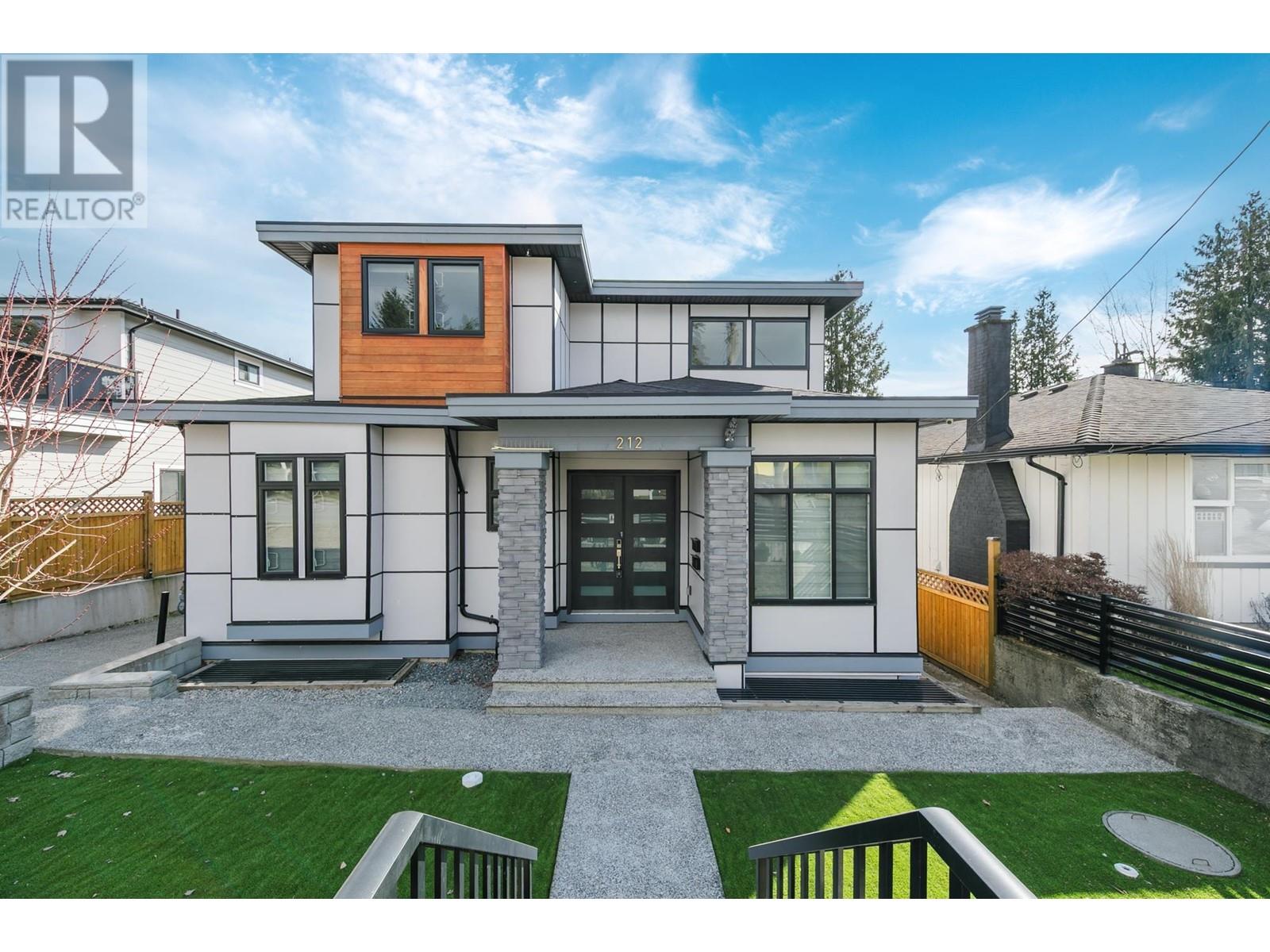 Property at 212 BLACKMAN STREET image 2