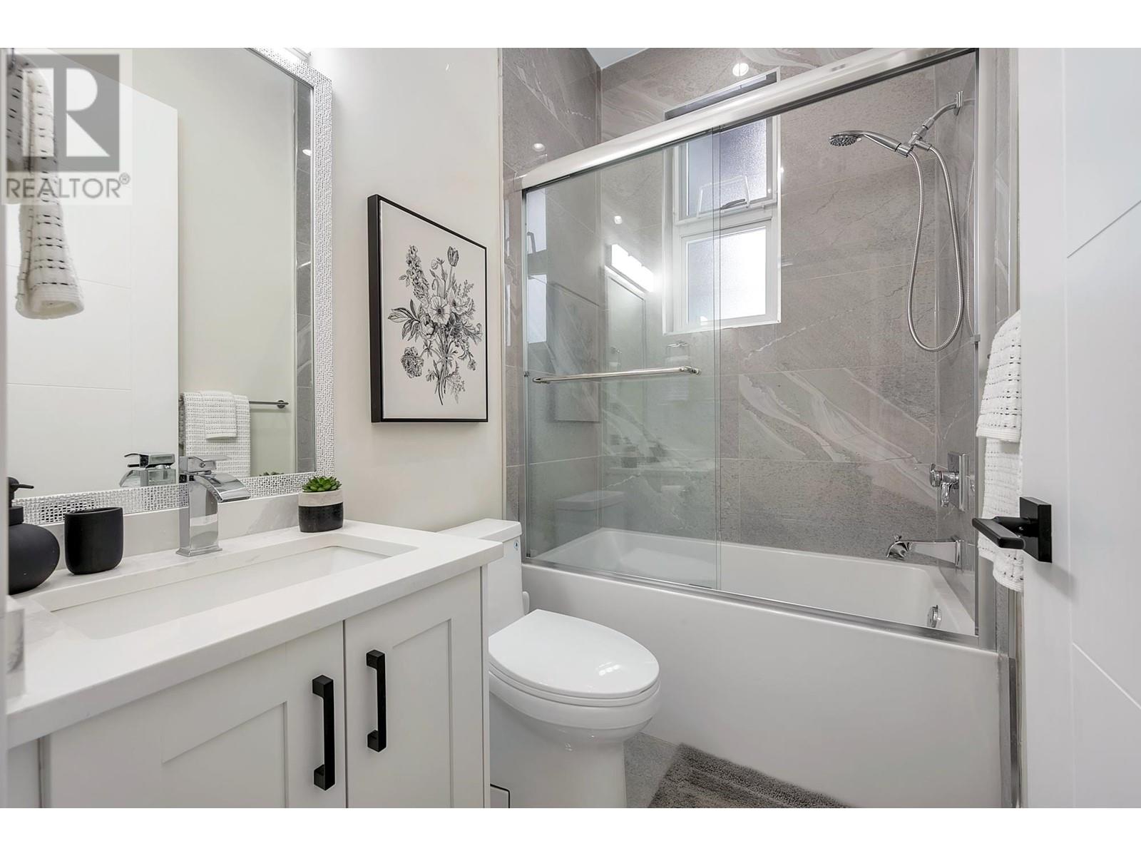 212 Blackman Street, New Westminster, British Columbia  V3L 2A7 - Photo 37 - R2981597