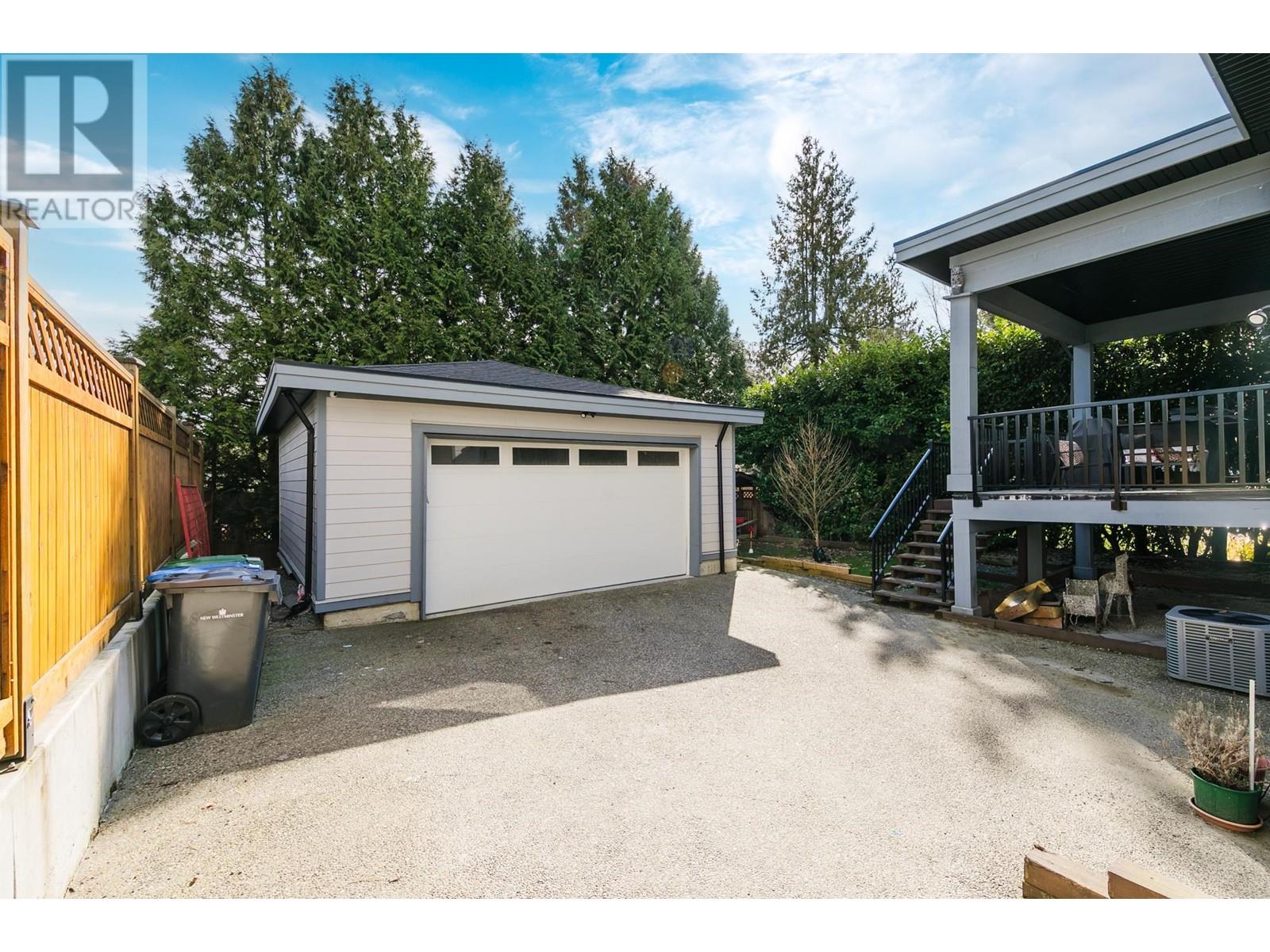 212 Blackman Street, New Westminster, British Columbia  V3L 2A7 - Photo 39 - R2981597