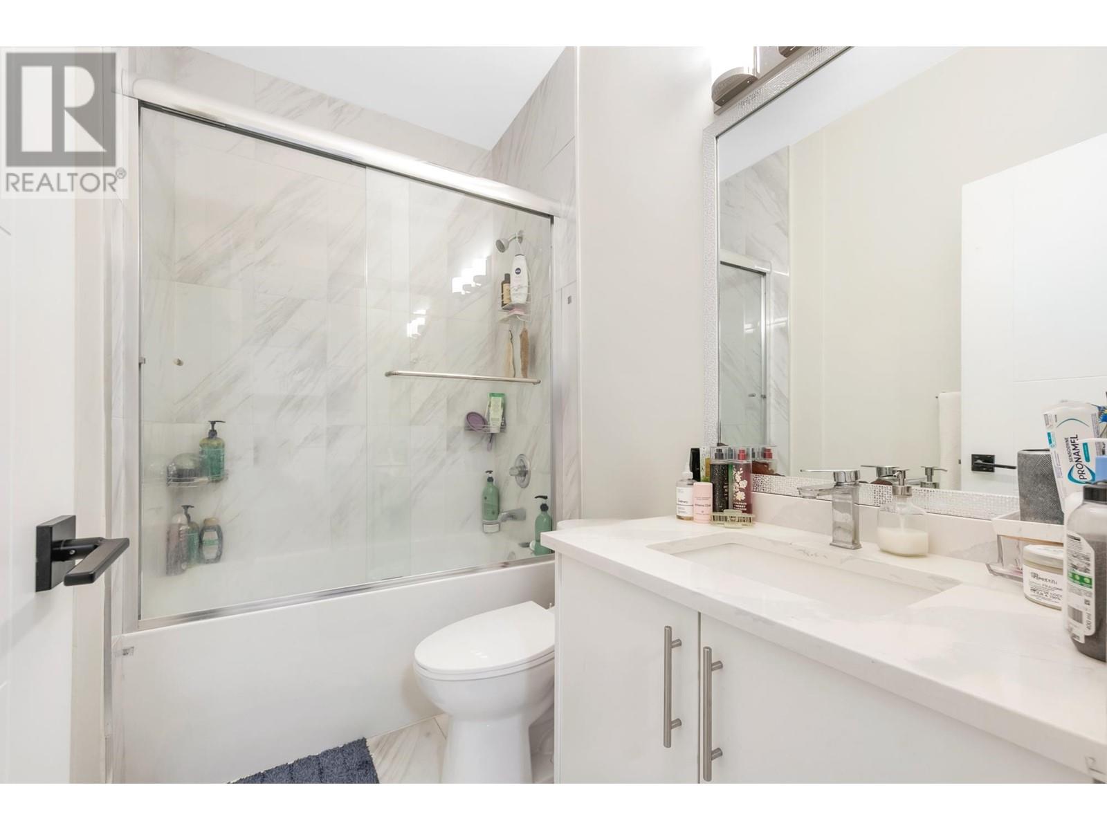 212 Blackman Street, New Westminster, British Columbia  V3L 2A7 - Photo 36 - R2981597