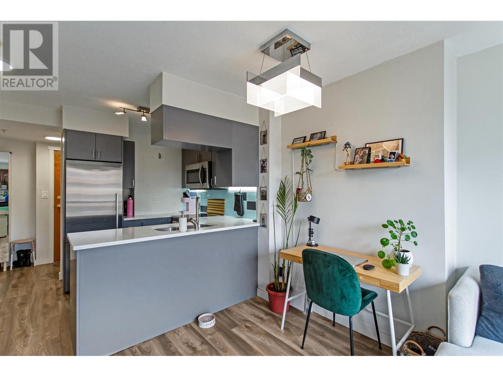 1809 1189 Howe Street, Vancouver, British Columbia  V6Z 2X4 - Photo 2 - R2985824