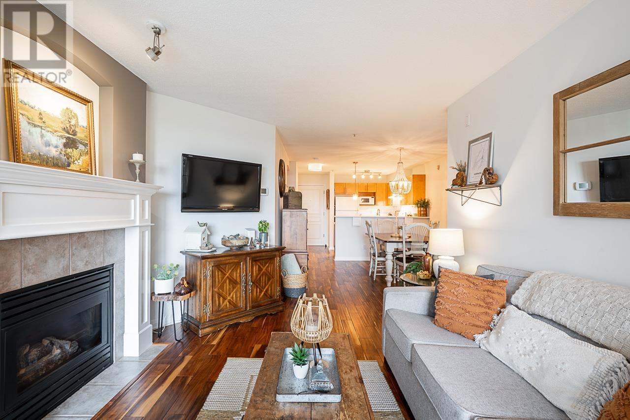 106 333 E 1st Street, North Vancouver, British Columbia  V7L 4W9 - Photo 11 - R2985830