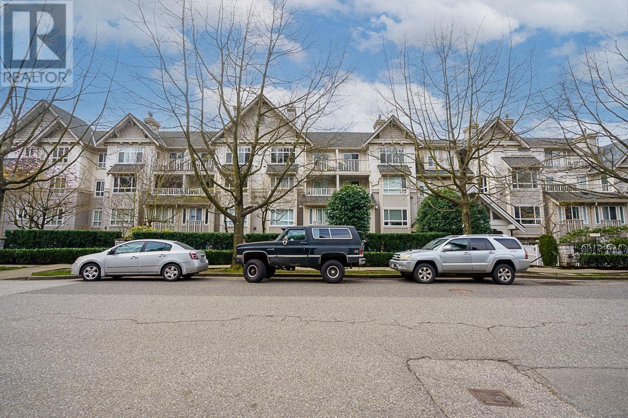 106 333 E 1st Street, North Vancouver, British Columbia  V7L 4W9 - Photo 3 - R2985830