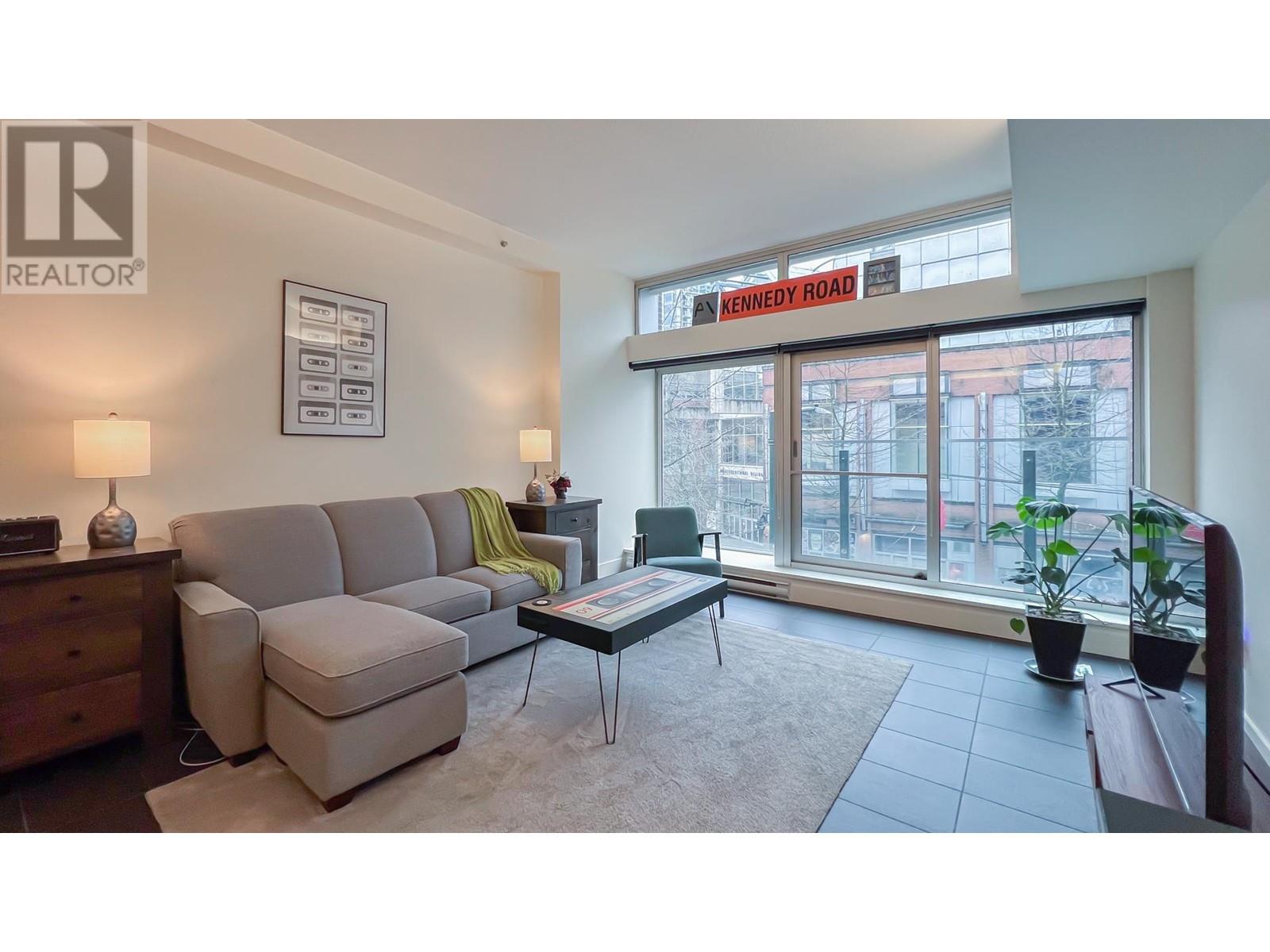 305 33 W Pender Street, Vancouver, British Columbia  V6B 1R3 - Photo 10 - R2985859