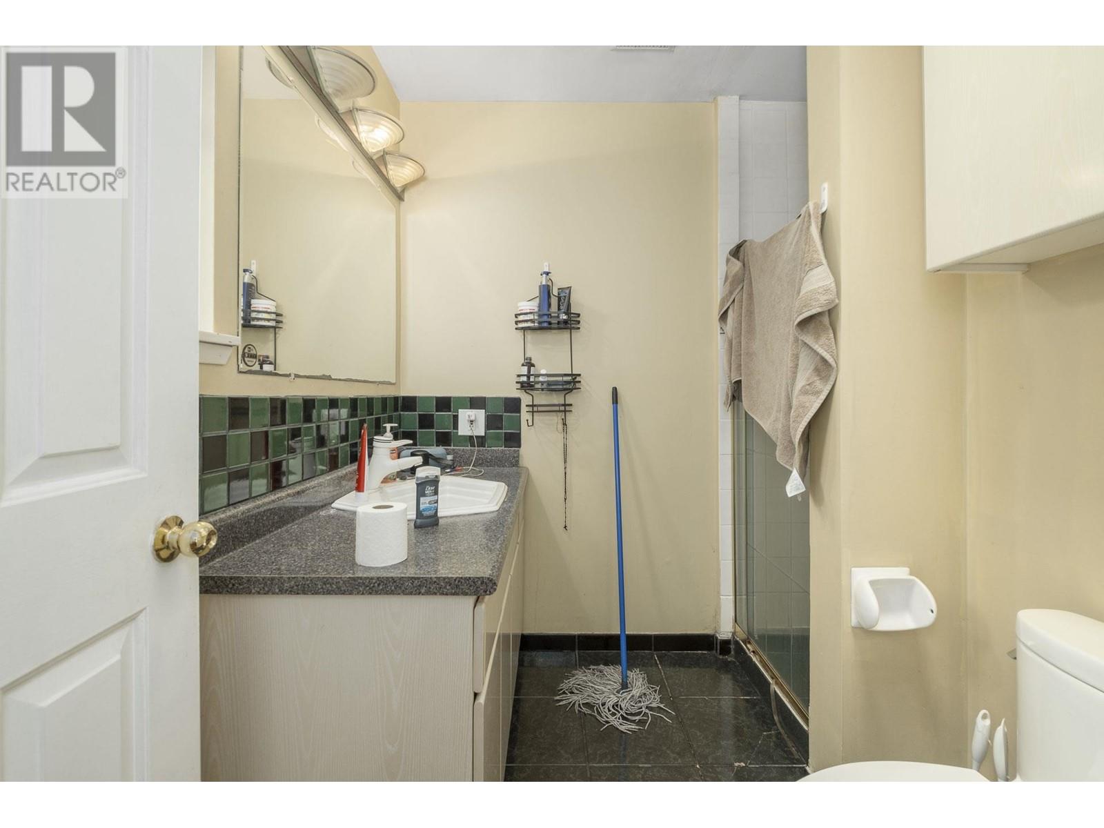5305 Eglinton Street, Burnaby, British Columbia  V5G 2B4 - Photo 24 - R2985851