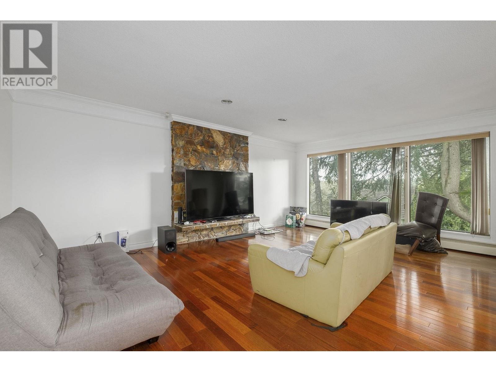 5305 Eglinton Street, Burnaby, British Columbia  V5G 2B4 - Photo 29 - R2985851