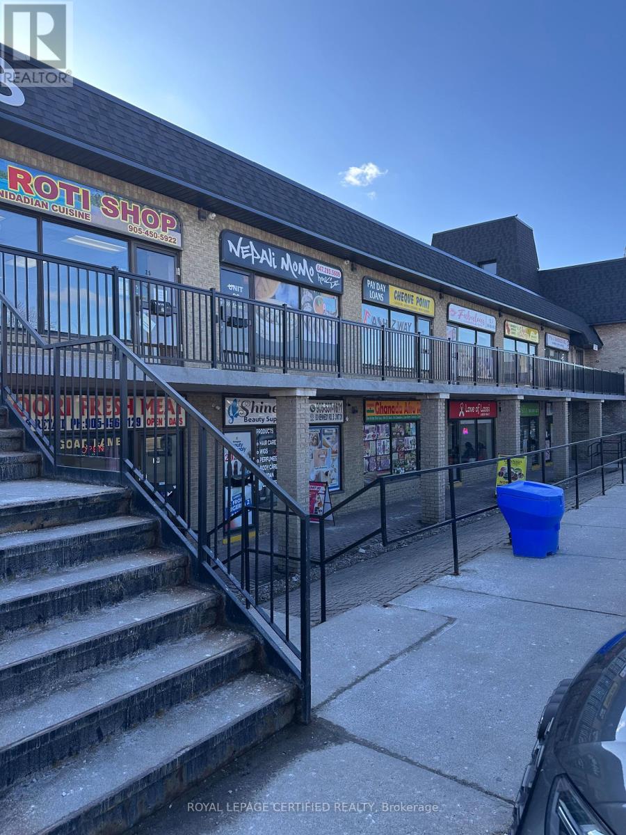 27 - 83 Kennedy Road S, Brampton (Bram East), Ontario  L6W 3P3 - Photo 11 - W12060440