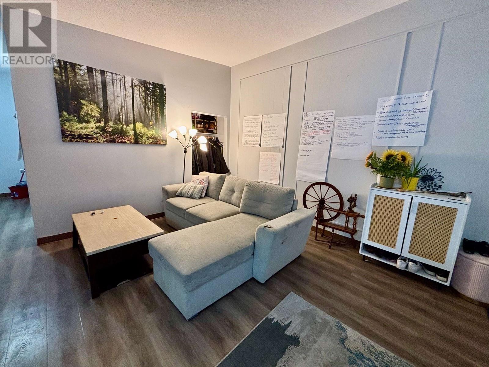 Property at 1470-1472 NATION CRESCENT image 2