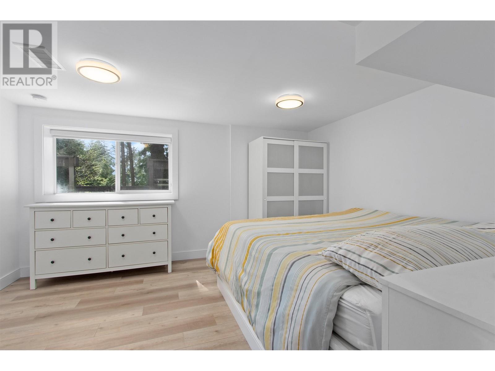 615 E Kings Road, North Vancouver, British Columbia  V7N 1J4 - Photo 33 - R2985639