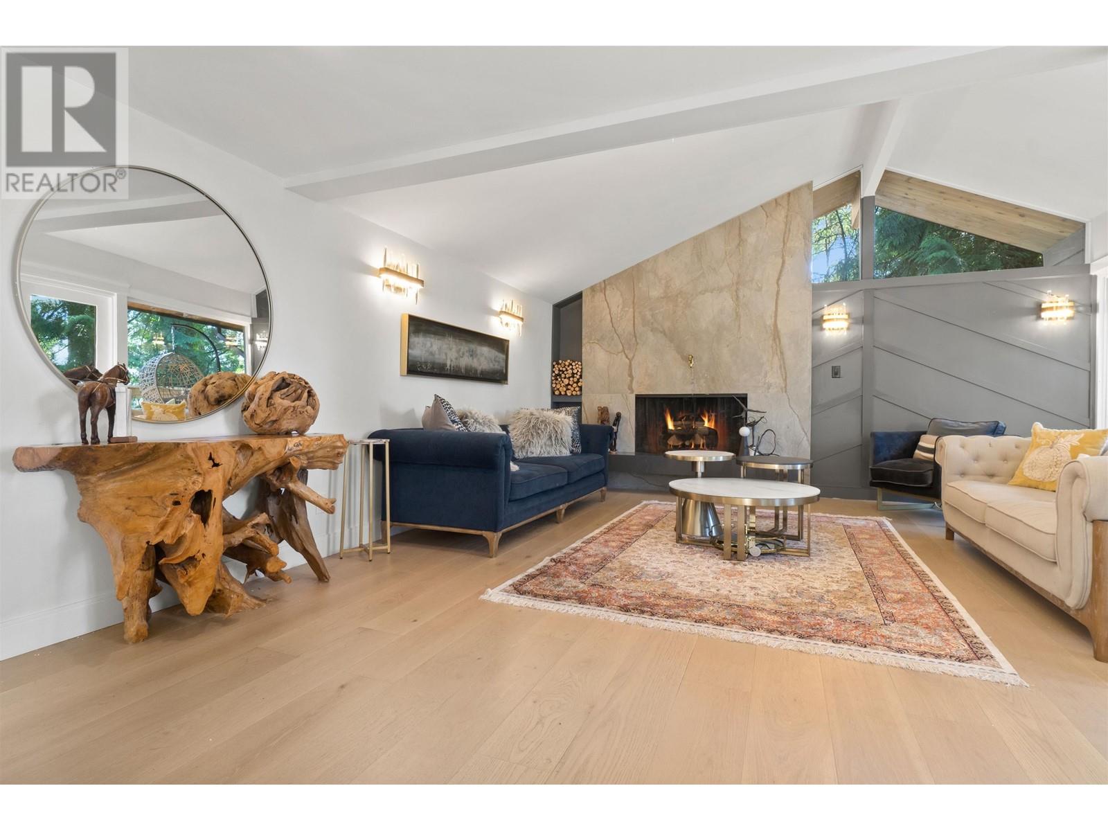 615 E Kings Road, North Vancouver, British Columbia  V7N 1J4 - Photo 9 - R2985639