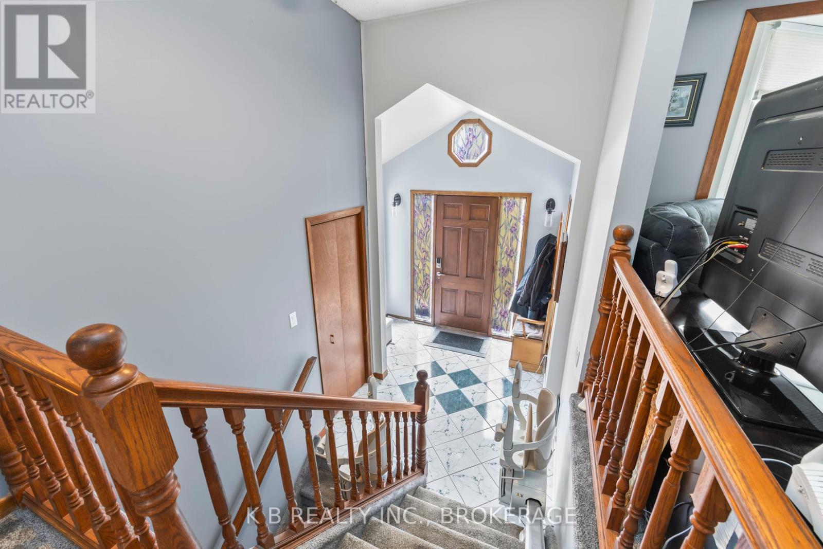 Property at 2 JAMES STREET image 3