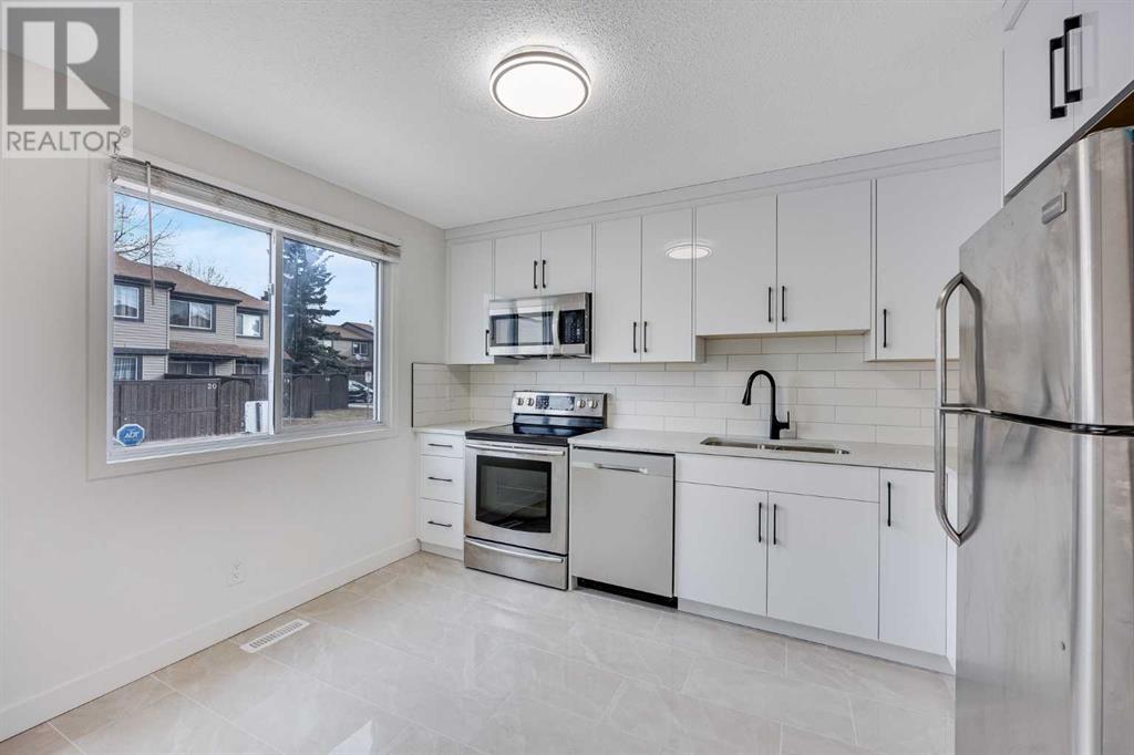 24, 3029 Rundleson Road Ne, Calgary, Alberta  T1Y 3Z5 - Photo 1 - A2205859