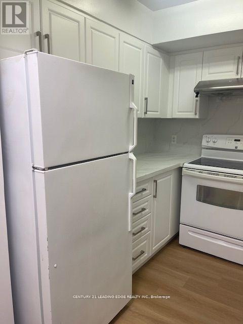2f - 1567 Eglinton Avenue W, Toronto (Oakwood Village), Ontario  M6E 2G9 - Photo 5 - C12060494