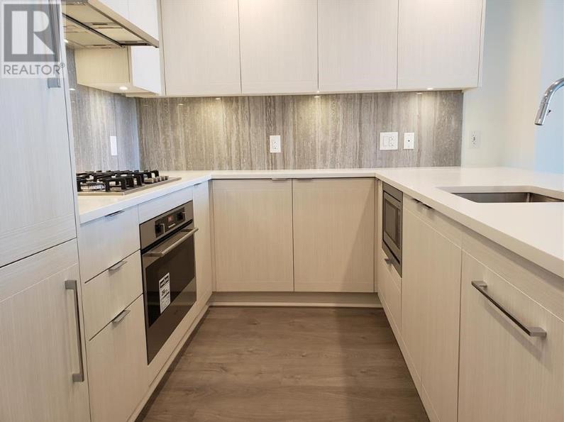 601 5051 Imperial Street, Burnaby, British Columbia  V5J 0J3 - Photo 5 - R2985834