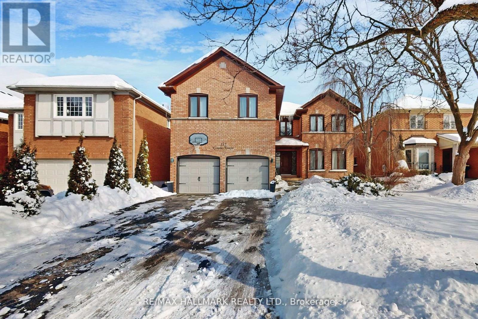 Property at 152 GRENADIER CRESCENT image 1
